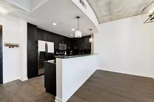 360 Nueces St, Austin, TX 78701 - Photo 8
