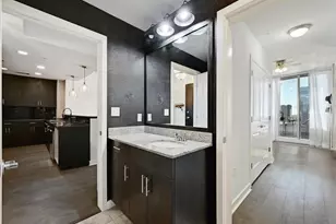 360 Nueces St, Austin, TX 78701 - Photo 20