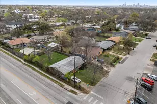 7813 Northwest Dr, Austin, TX 78757 - Photo 6