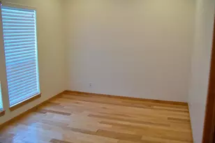 802 S 1st St, Austin, TX 78704 - Photo 12