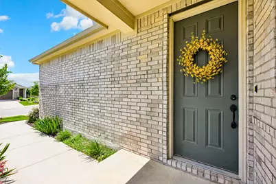 401 Yorktown Street, Georgetown, TX 78633 - Photo 4