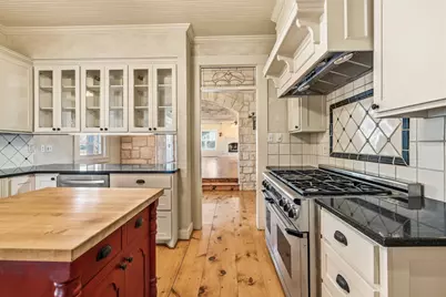 249 Eureka Lane, Fredericksburg, TX 78624 - Photo 10