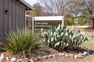 7404 Bucknell Dr, Austin, TX 78723 - Photo 16