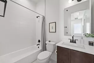 5201 E Martin Luther King Jr Blvd, Austin, TX 78721 - Photo 16