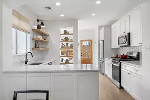 2510 Thornton Rd, Austin, TX 78704 - Photo 14