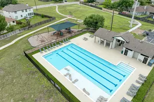 125 Holland St, Hutto, TX 78634 - Photo 40