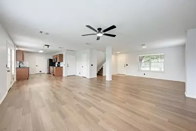 125 Holland Street, Hutto, TX 78634 - Photo 12