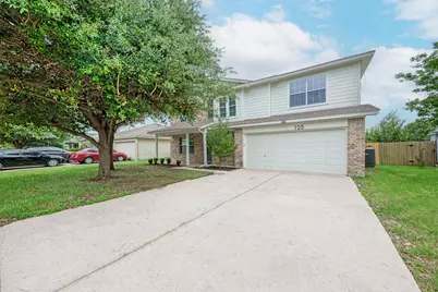 125 Holland Street, Hutto, TX 78634 - Photo 4
