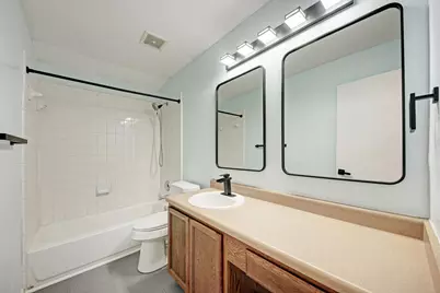 125 Holland Street, Hutto, TX 78634 - Photo 32