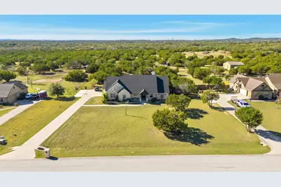 642 Chama Trace, Dripping Springs, TX 78620 - Photo 2