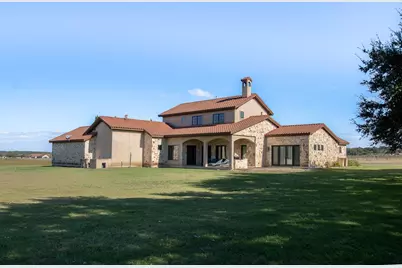 204 Via Daniela, Florence, TX 76527 - Photo 8