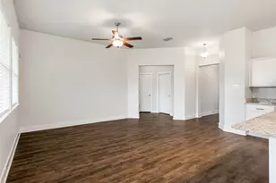 203 Winston Dr, Fredericksburg, TX 78624 - Photo 8