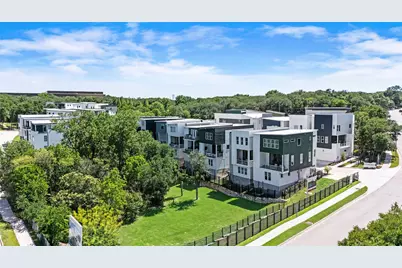 2704 Estonia Path, Austin, TX 78741 - Photo 38