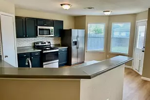 325 Brown St, Hutto, TX 78634 - Photo 6