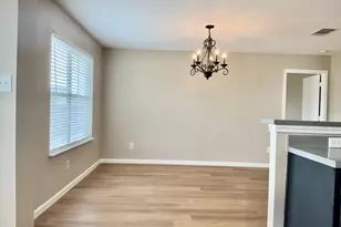 325 Brown St, Hutto, TX 78634 - Photo 10