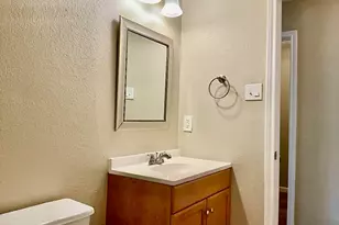 325 Brown St, Hutto, TX 78634 - Photo 18