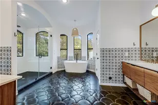 18725 Angel Mountain Dr, Leander, TX 78641 - Photo 16