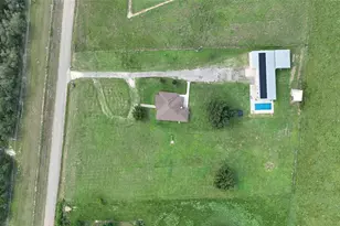 972 Co Rd 335, Rockdale, TX 76567 - Photo 40