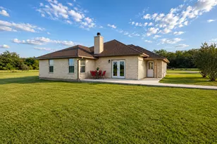 972 Co Rd 335, Rockdale, TX 76567 - Photo 4