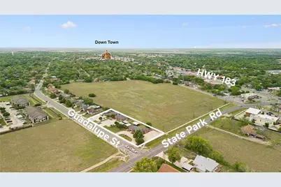 1020 S Guadalupe Street, Lockhart, TX 78644 - Photo 16