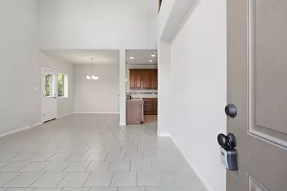 2304 S Lakeline Boulevard #384, Cedar Park, TX 78613 - Photo 4