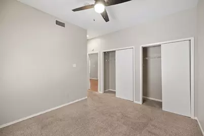 712 Graham Place #203, Austin, TX 78705 - Photo 18