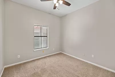 712 Graham Place #203, Austin, TX 78705 - Photo 20