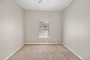 712 Graham Pl, Austin, TX 78705 - Photo 16