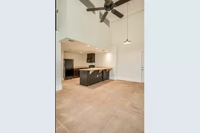 110 S Main Street #104, Elgin, TX 78621 - Photo 6