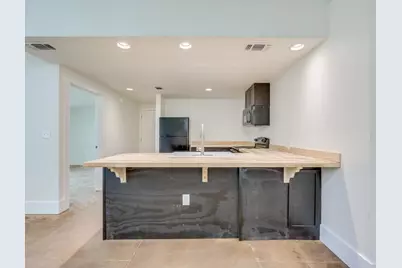 110 S Main Street #104, Elgin, TX 78621 - Photo 18