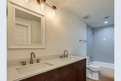 110 S Main Street #104, Elgin, TX 78621 - Photo 10