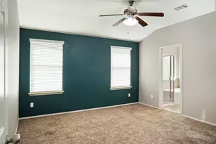 212 Foster Ln, Jarrell, TX 76537 - Photo 18