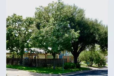 1213 Dunstan Drive, Austin, TX 78745 - Photo 32