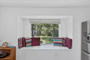 1213 Dunstan Dr, Austin, TX 78745 - Photo 4