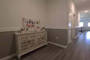 124 Blazilmar Ln, Taylor, TX 76574 - Photo 4