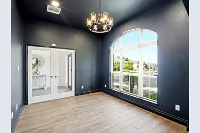 109 Lake Spring Circle, Georgetown, TX 78633 - Photo 6