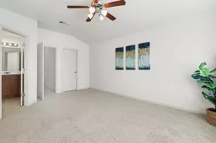 2410 Great Oaks Dr, Round Rock, TX 78681 - Photo 22