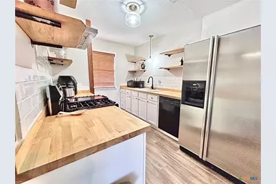 305 Carothers Street, Copperas Cove, TX 76522 - Photo 8