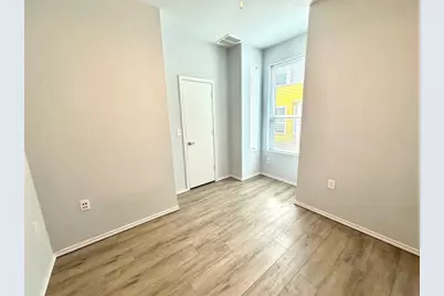 4323 Nitschke Street, Austin, TX 78723 - Photo 6