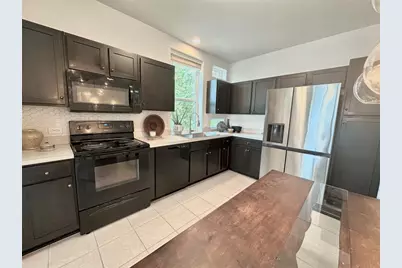 4323 Nitschke Street, Austin, TX 78723 - Photo 2