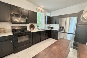 4323 Nitschke St, Austin, TX 78723 - Photo 2