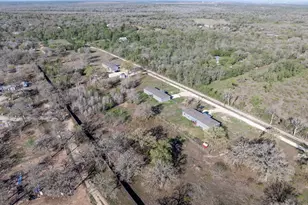 194 Williams Ln, Cedar Creek, TX 78612 - Photo 10