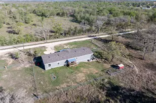 194 Williams Ln, Cedar Creek, TX 78612 - Photo 4