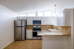4304 Scottsdale Rd, Austin, TX 78721 - Photo 1