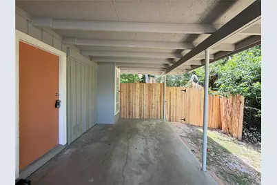 4304 Scottsdale Road, Austin, TX 78721 - Photo 2