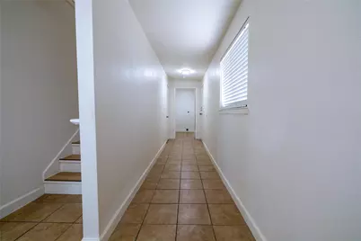 4304 Scottsdale Road, Austin, TX 78721 - Photo 8