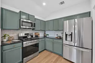 5706 Pecanwood Ln, Austin, TX 78749 - Photo 8