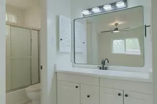 12605 Moss Hollow St, San Antonio, TX 78233 - Photo 24