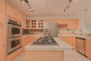 12605 Moss Hollow St, San Antonio, TX 78233 - Photo 6