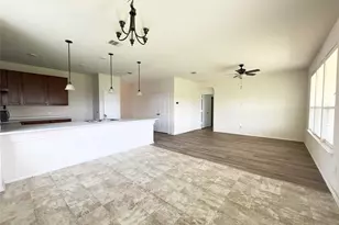 12409 Franklin D Roosevelt St, Manor, TX 78653 - Photo 4